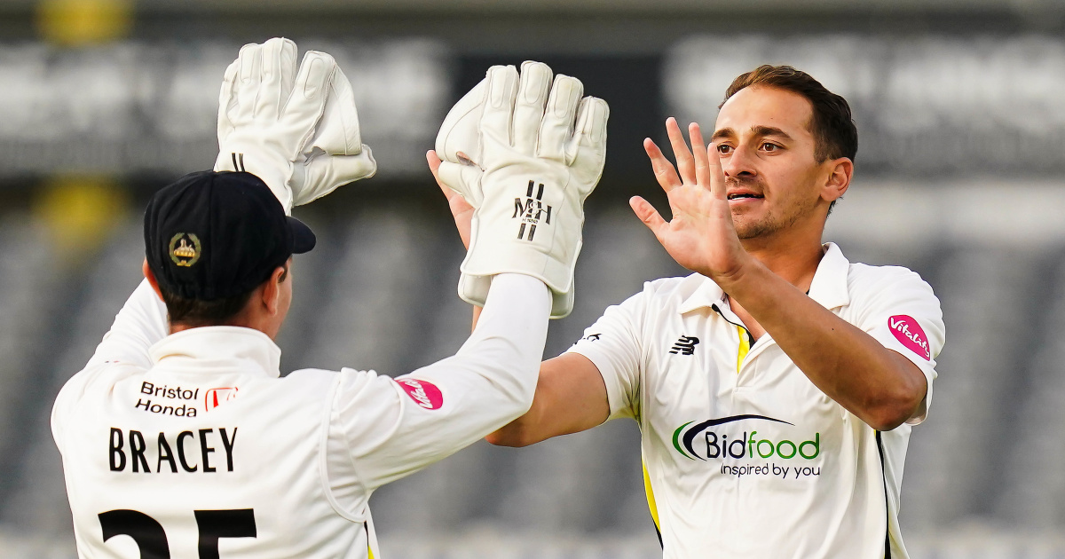 Archie Bailey takes four wickets on debut to leave Middlesex 165 all ...